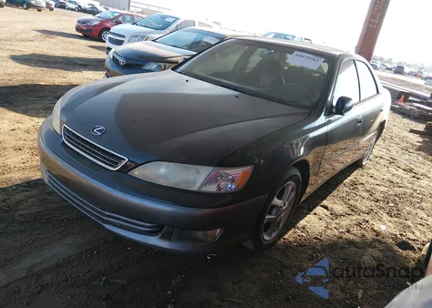 2000 Lexus Es 300 из США, поврежденный, VIN JT8BF28G4Y5102810